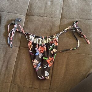 Rove bikini bottom